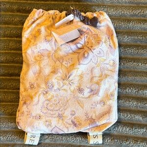 Beach towel Floral Drawstring Bag